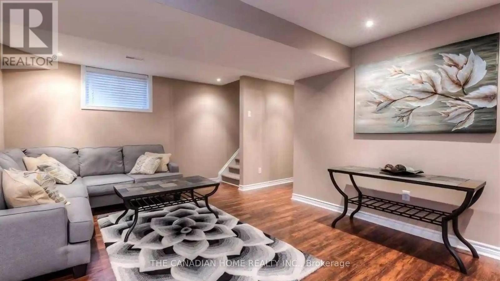 85 - 105 PINNACLE DRIVE — photo 2