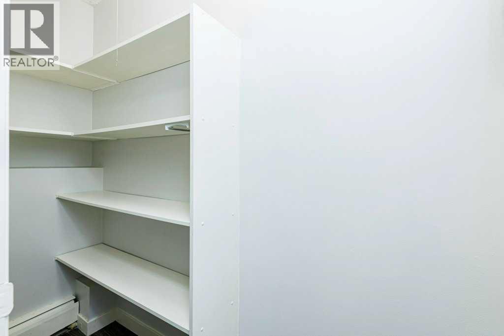 #16 7 Stanton Street - 9