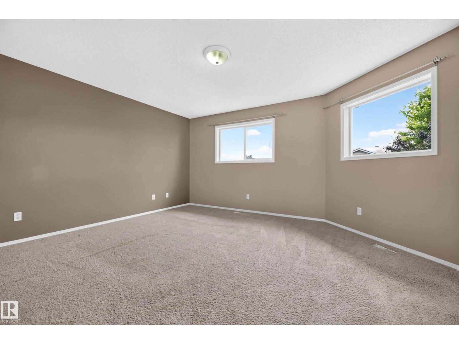 21 CROCUS WY — photo 22