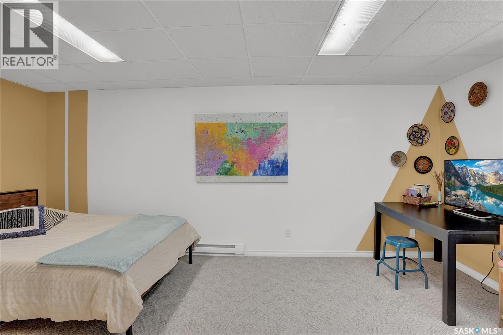 35 Marigold CRESCENT - 32