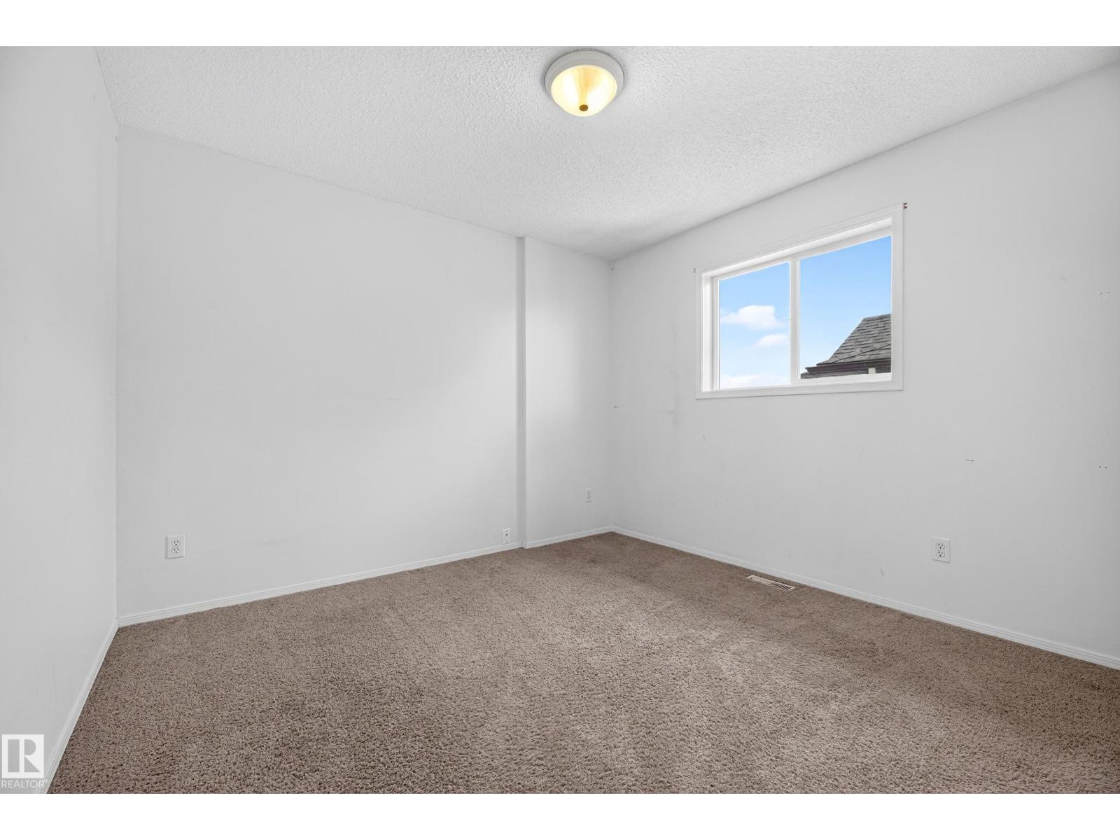 21 CROCUS WY — photo 26