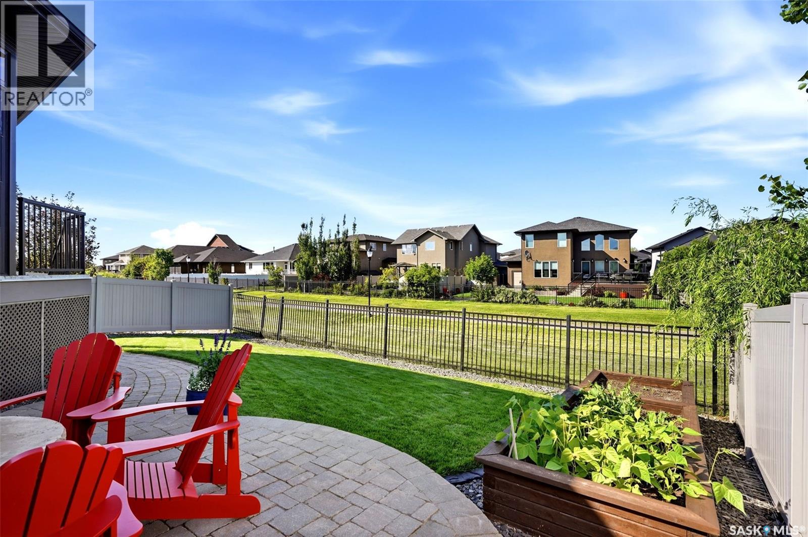 4410 Sage CRESCENT E — photo 60