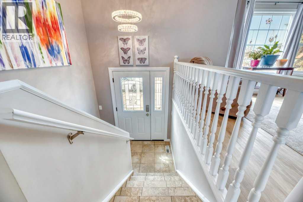 389 Strathford Crescent - 6