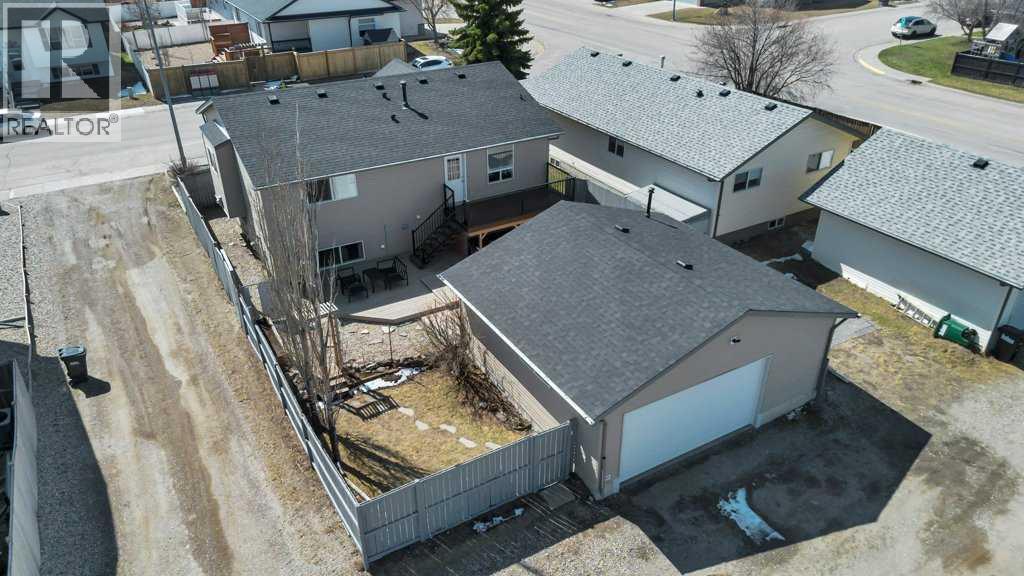 389 Strathford Crescent - 39