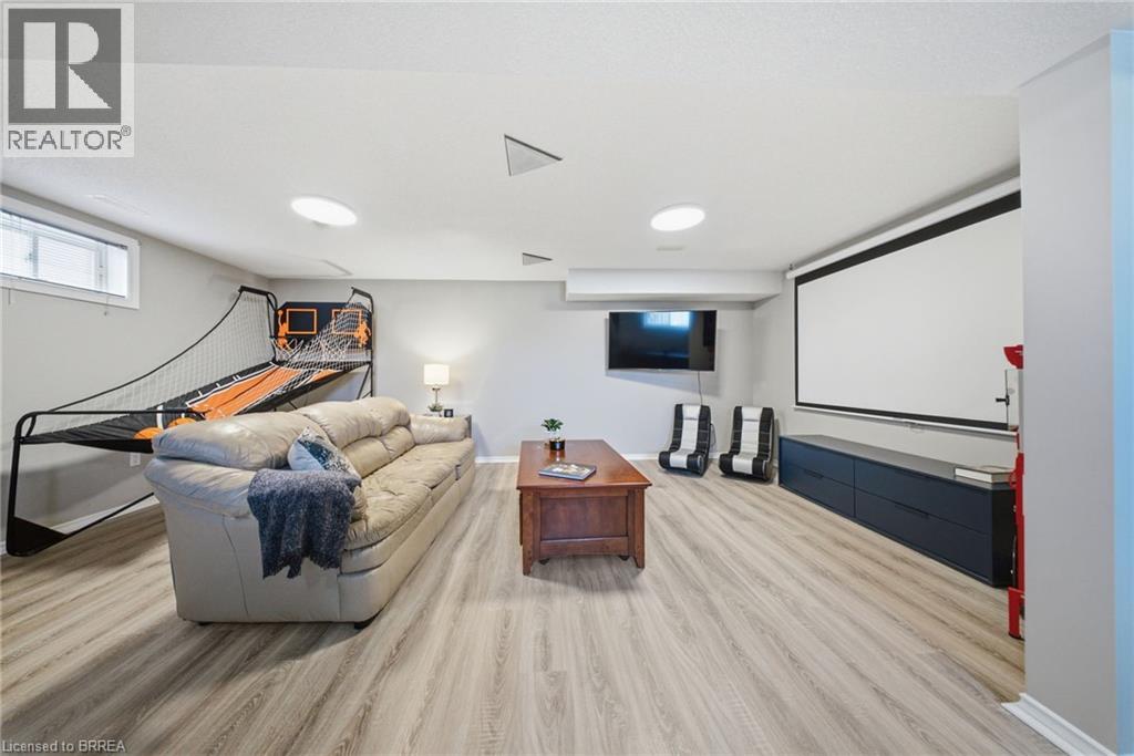 68 ALLENSGATE Drive - 21