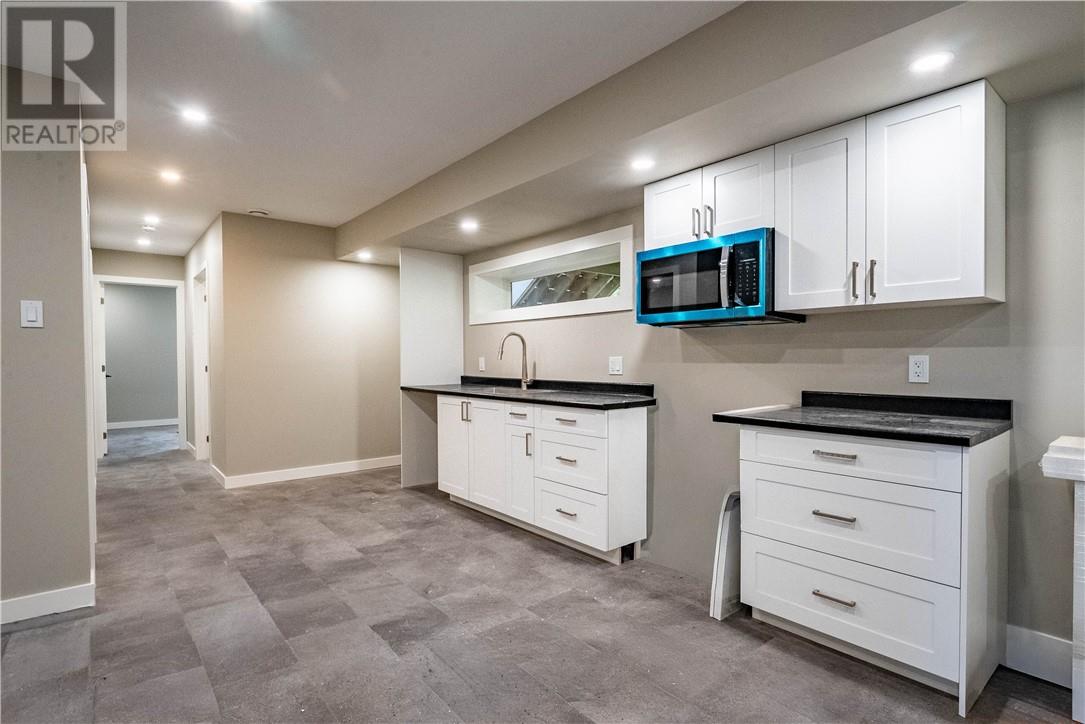 1050 Gordon Avenue - 31