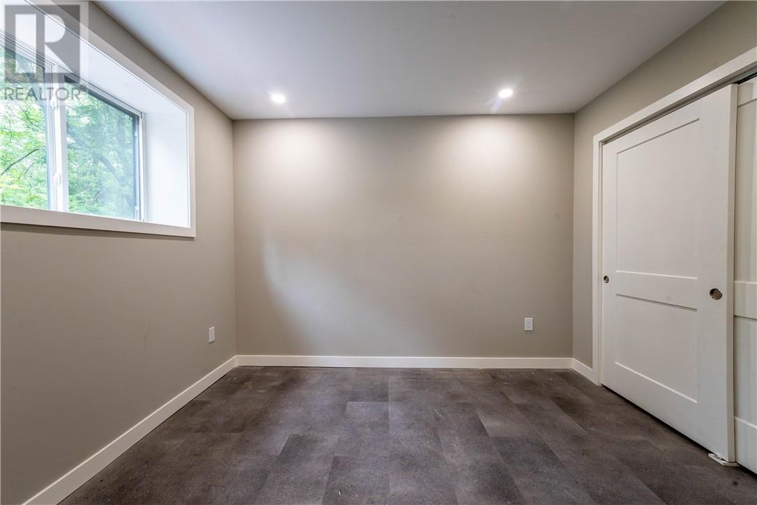 1050 Gordon Avenue - 37