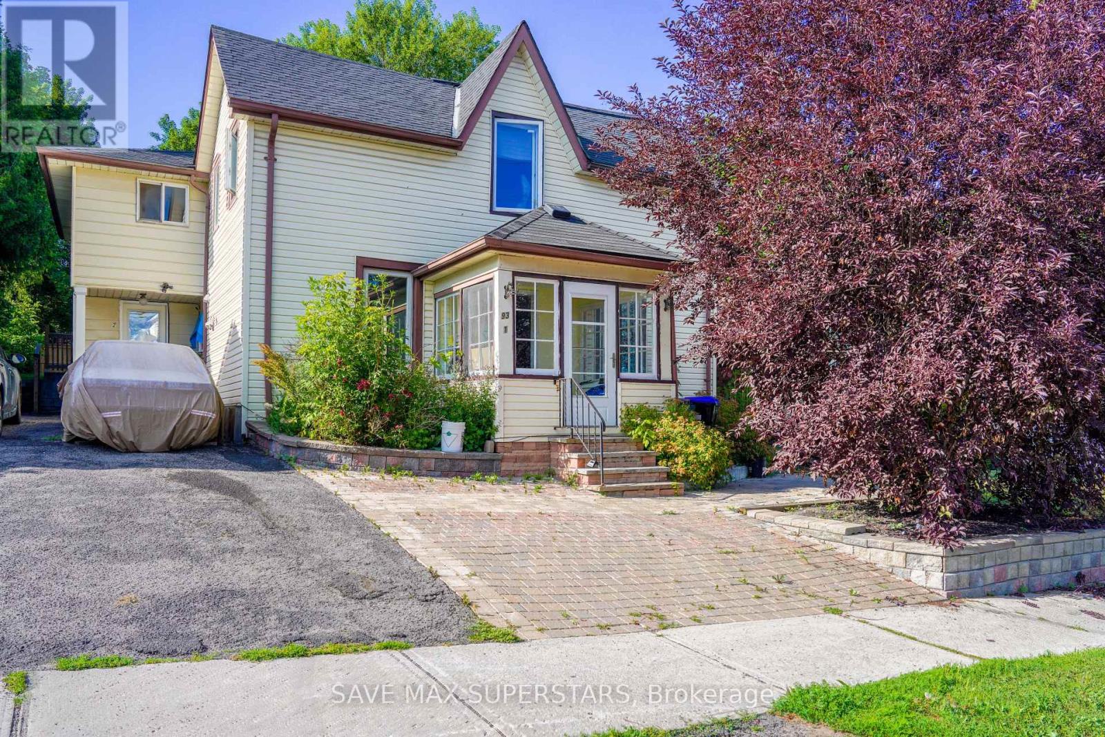 93 JOHN STREET E - 13