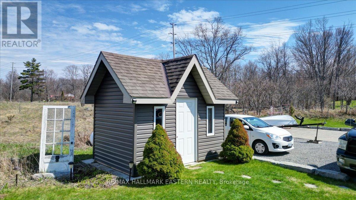 80 ROUND LAKE ROAD - 37