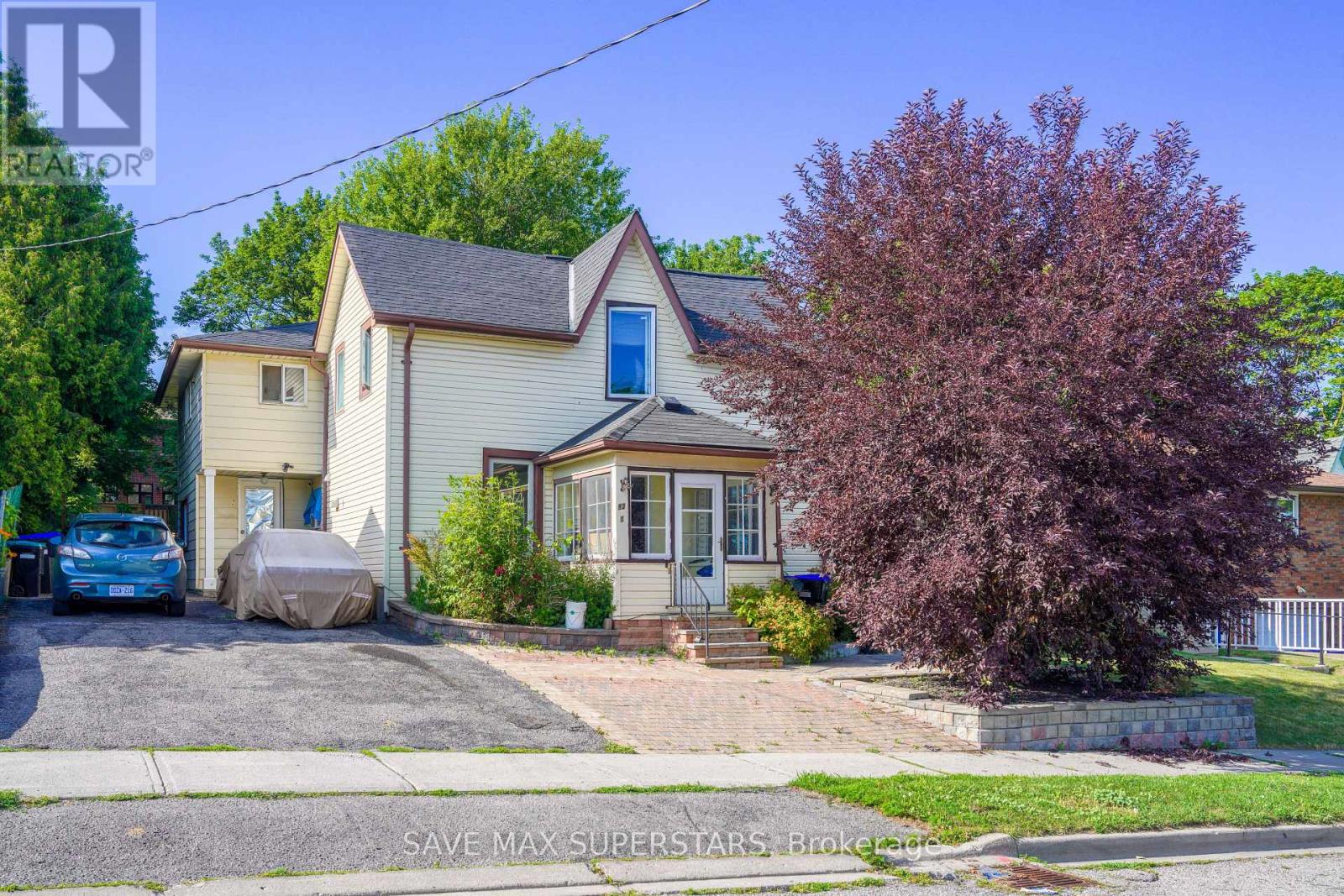 93 JOHN STREET E - 46