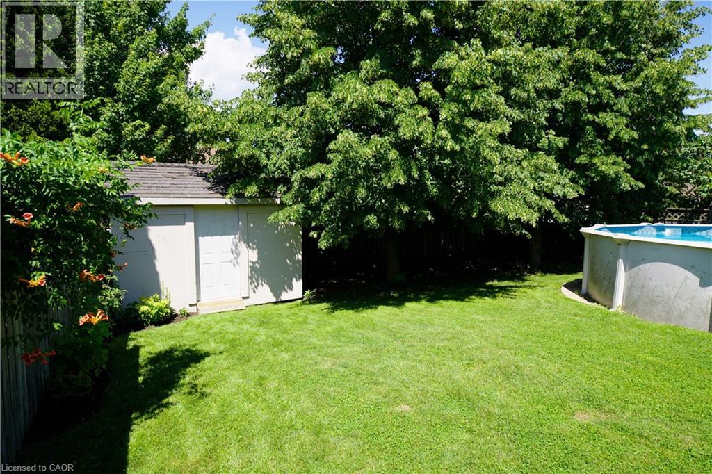 172 HIGHLAND Road W - 27