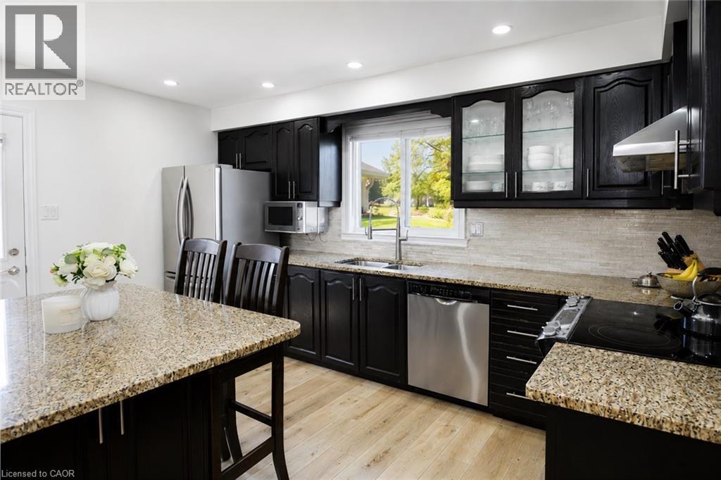 172 HIGHLAND Road W - 5