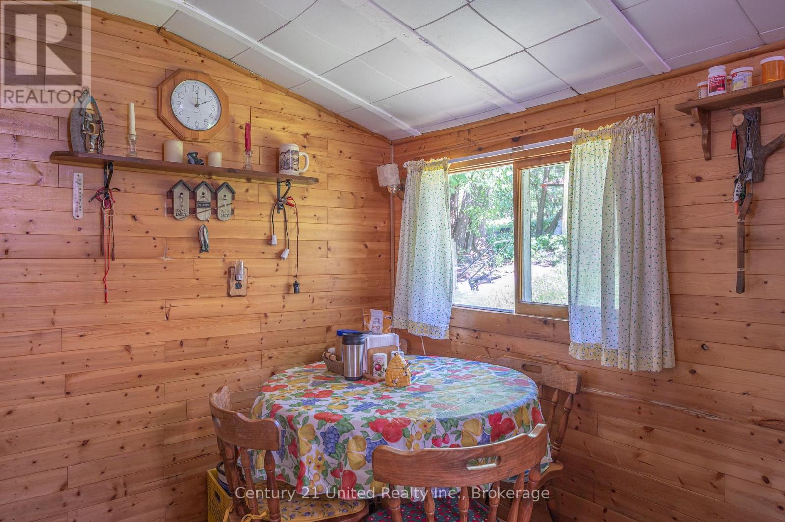 2418 UPPER CHEMUNG DRIVE - 12