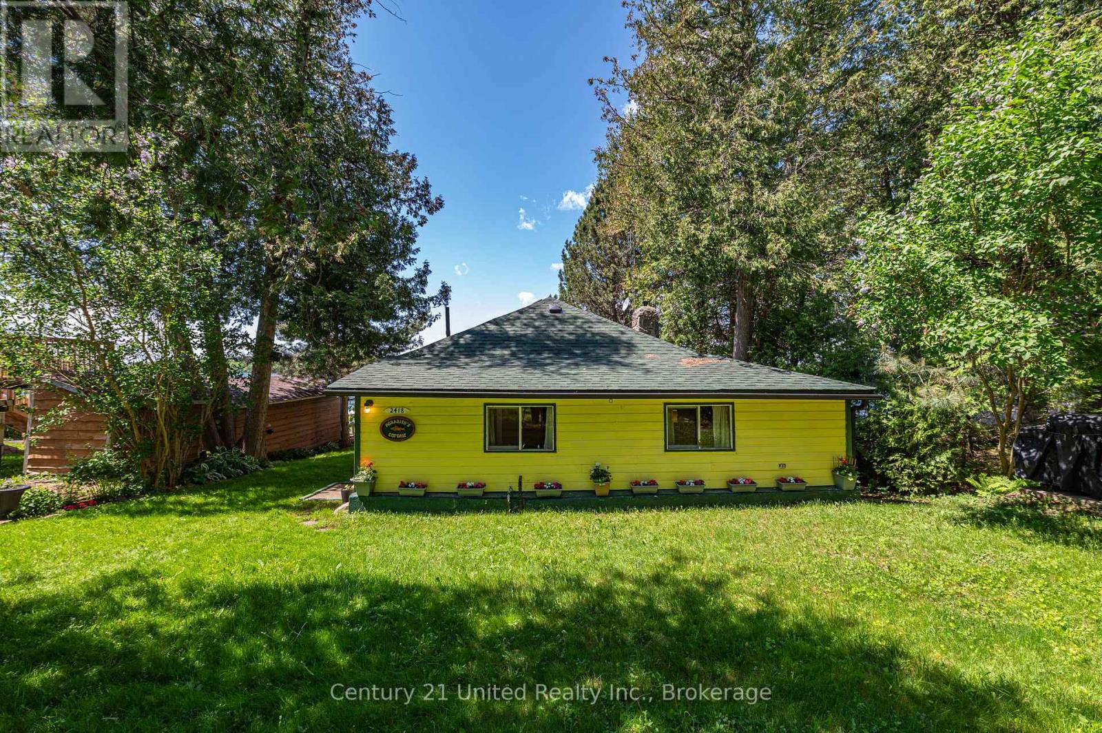 2418 UPPER CHEMUNG DRIVE - 19
