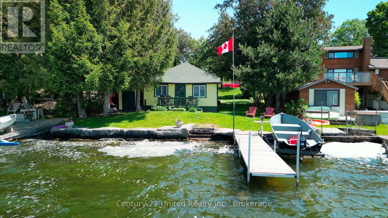 2418 UPPER CHEMUNG DRIVE - 23