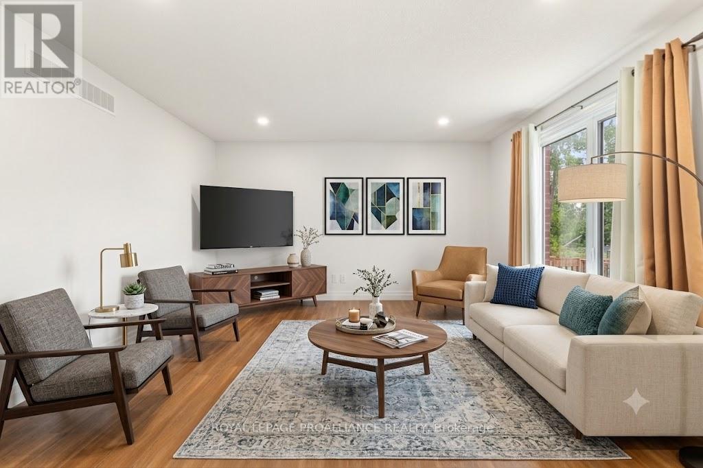 54 LANARK DRIVE - 20