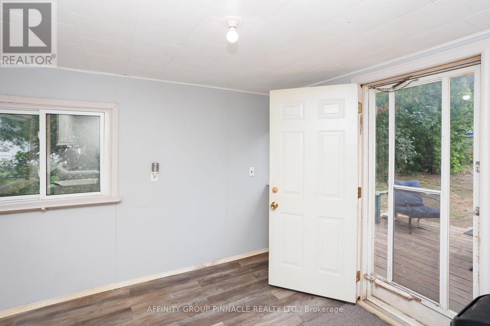 35 CLIFTON STREET - 20