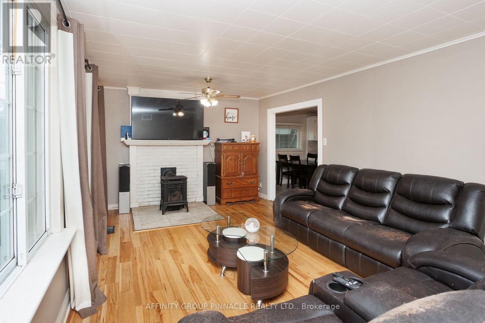 35 CLIFTON STREET - 7