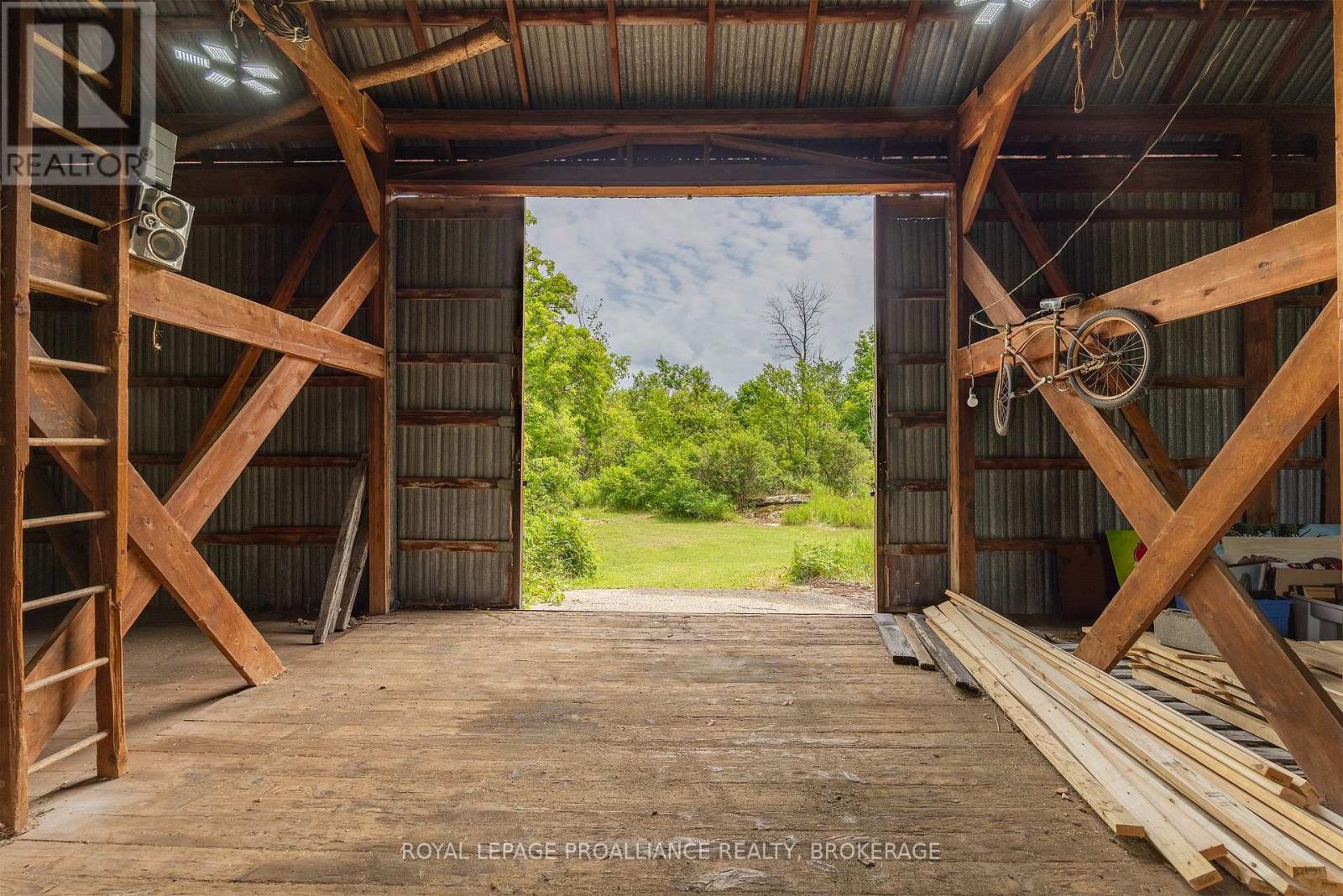 4678 BELLROCK ROAD - 36
