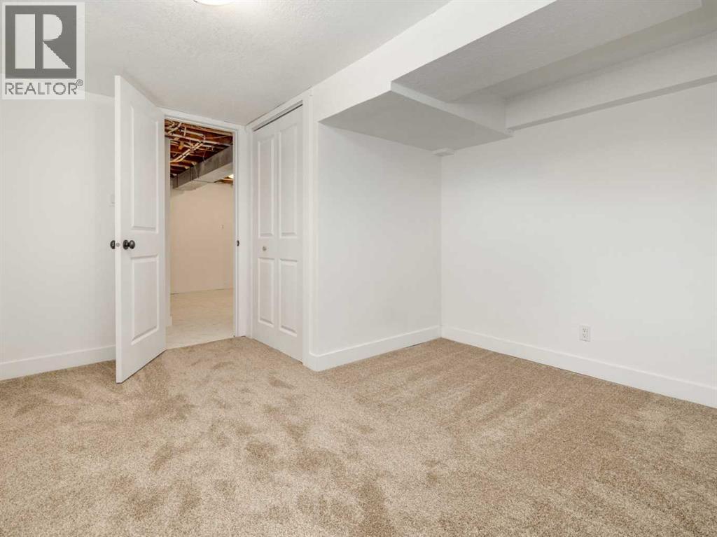 1025 12 Street S - 35