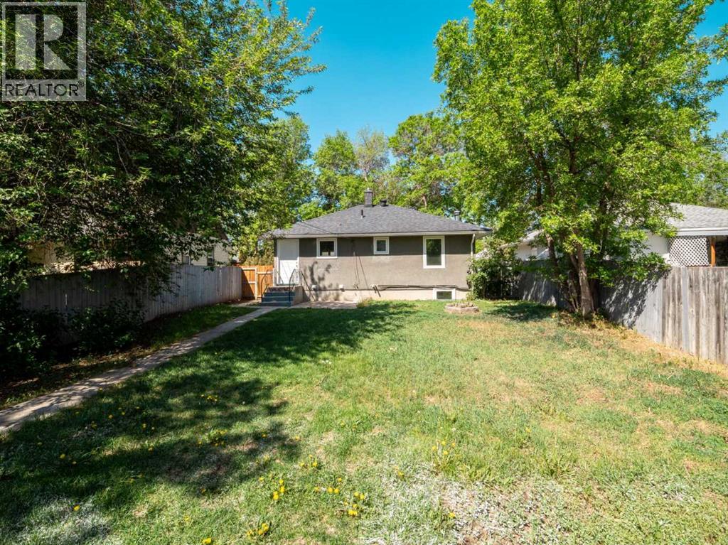 1025 12 Street S - 43