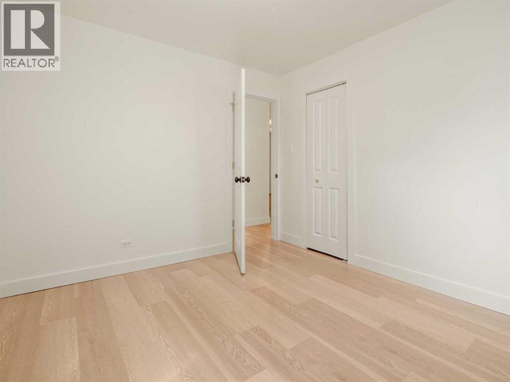 1025 12 Street S - 13