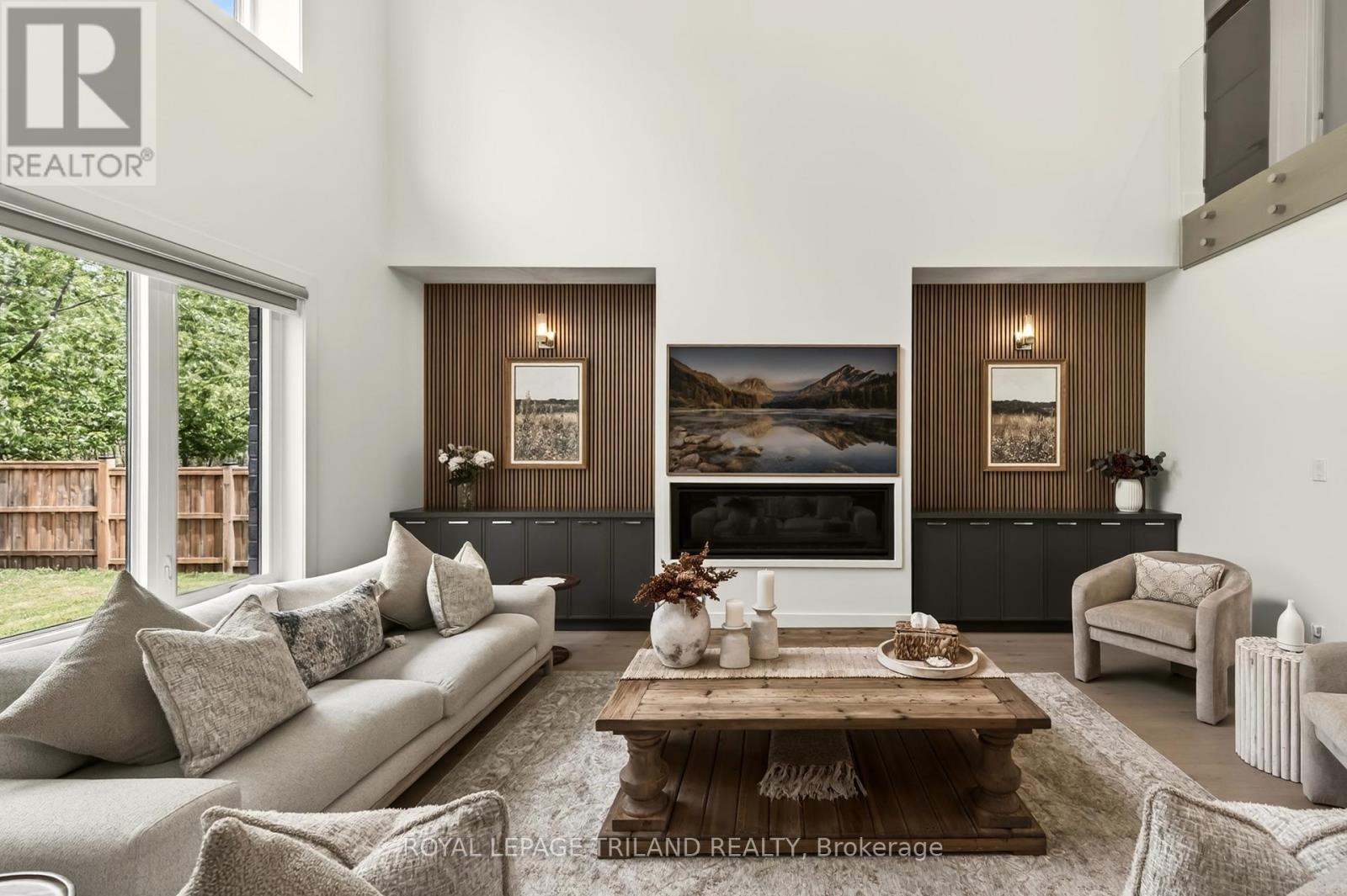 2244 RED THORNE AVENUE - 12