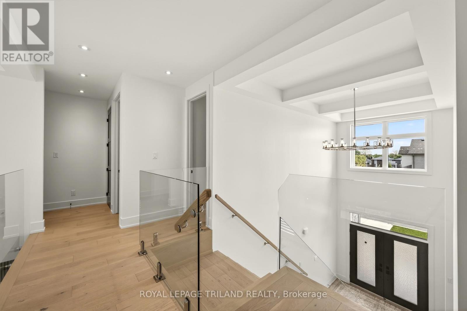 2244 RED THORNE AVENUE - 22
