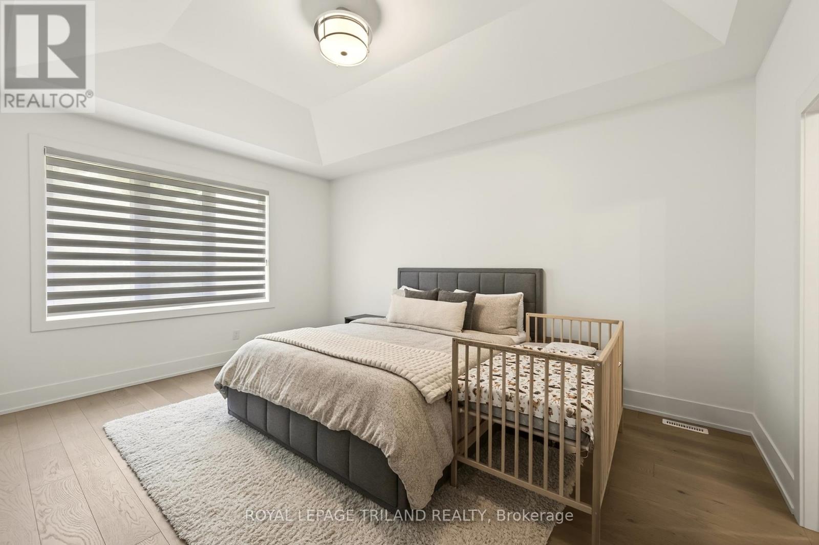 2244 RED THORNE AVENUE - 25