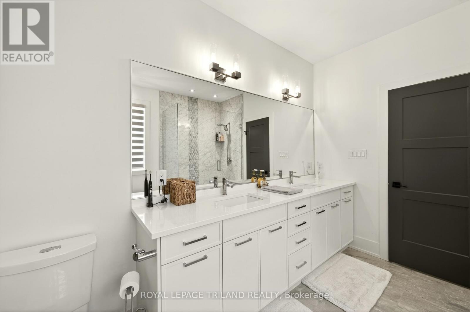 2244 RED THORNE AVENUE - 28
