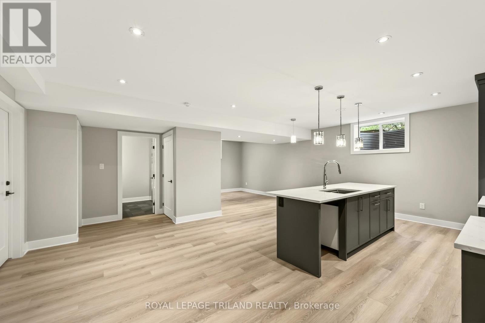 2244 RED THORNE AVENUE - 38