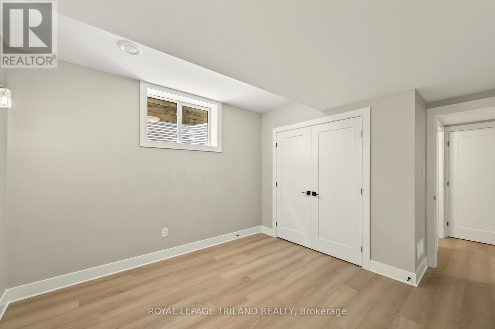 2244 RED THORNE AVENUE - 41