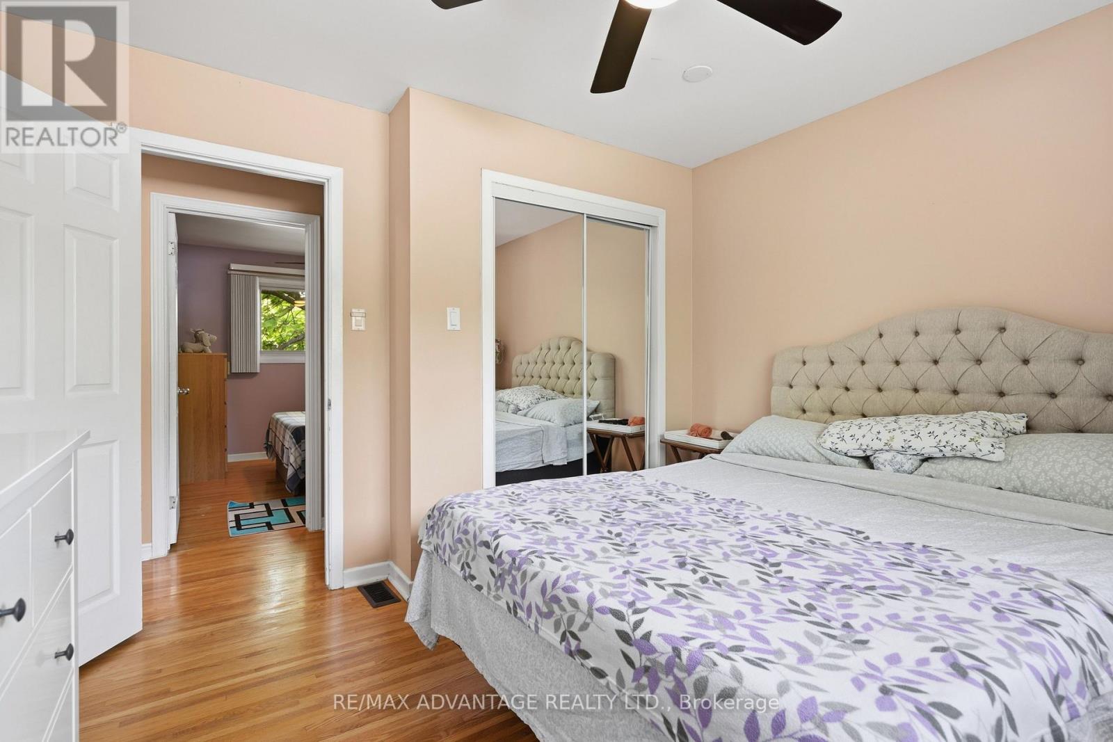 120 CHAMPLAIN CRESCENT - 20
