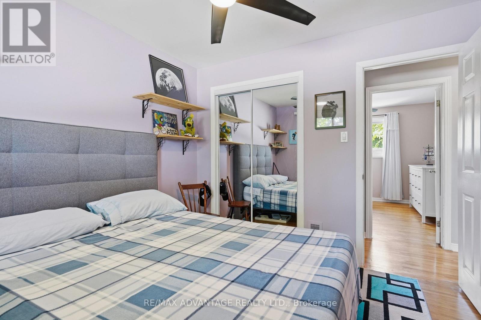 120 CHAMPLAIN CRESCENT - 22