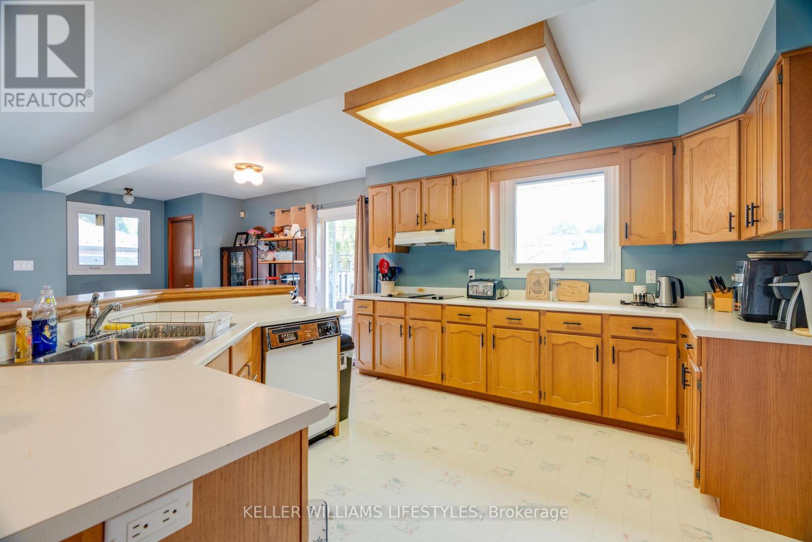 288 CARRIE STREET - 12