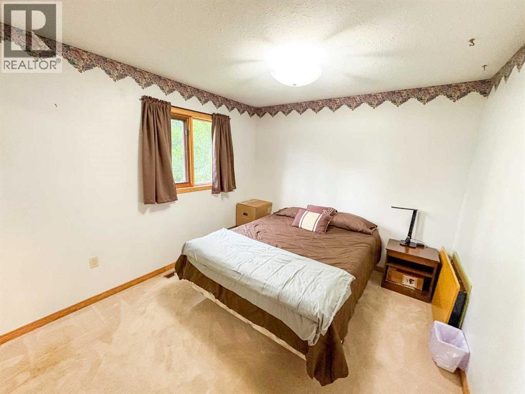 5216 51 Avenue - 22