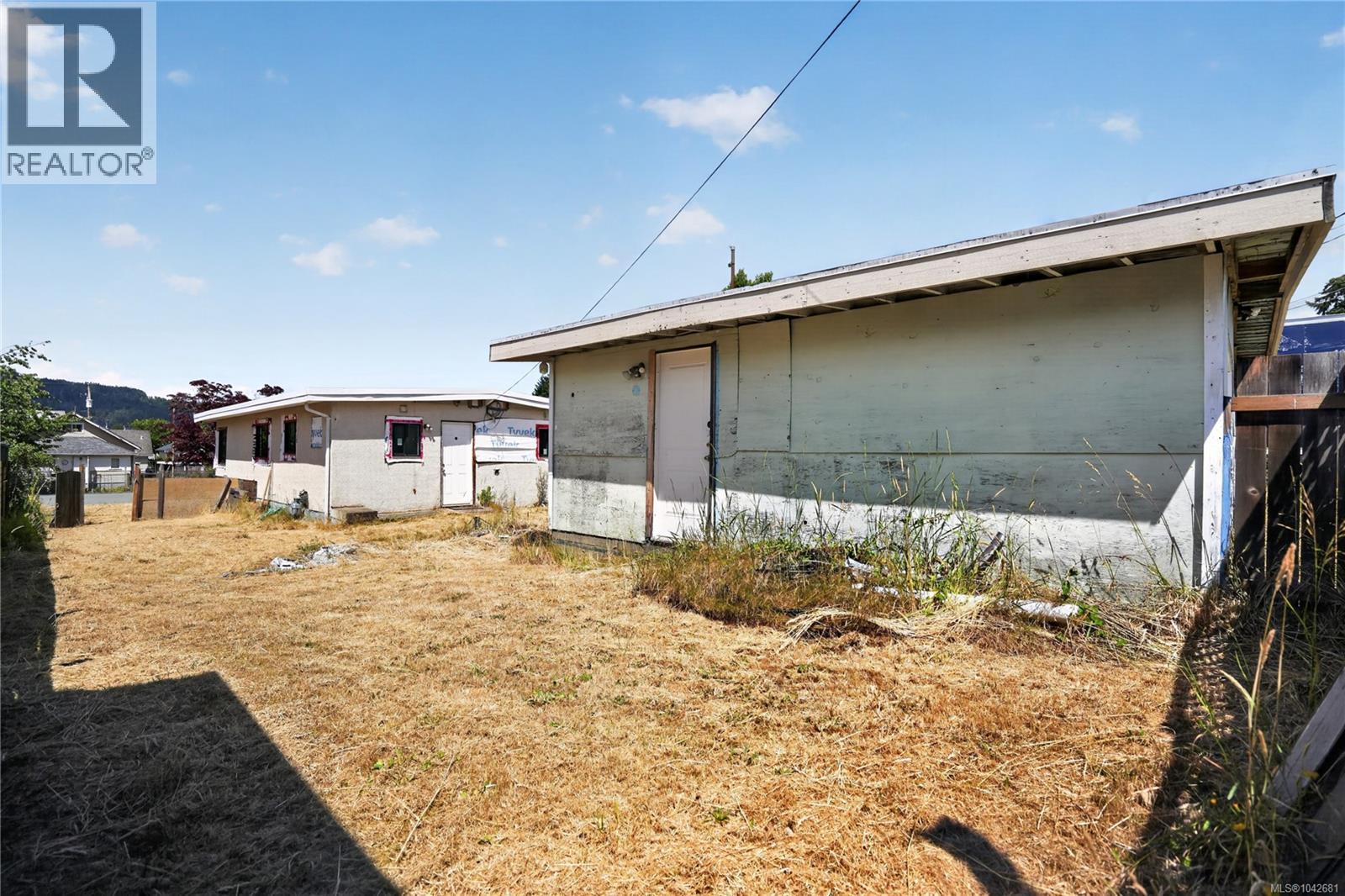 2679 4th Ave - 18