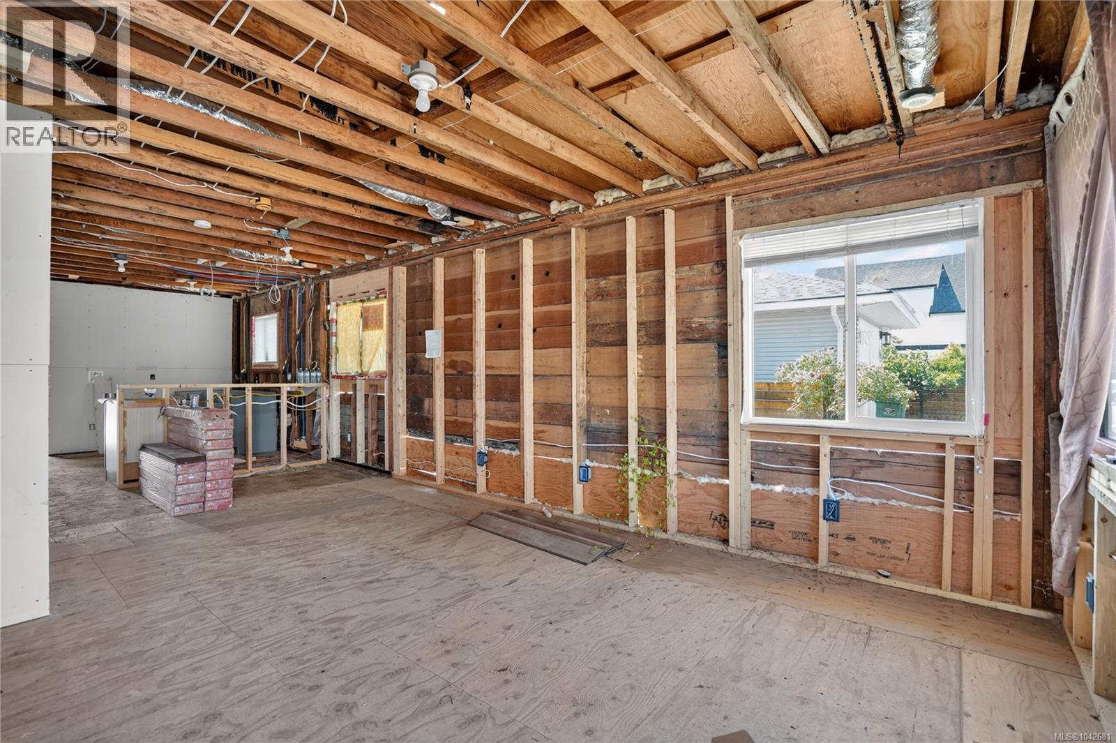 2679 4th Ave - 5