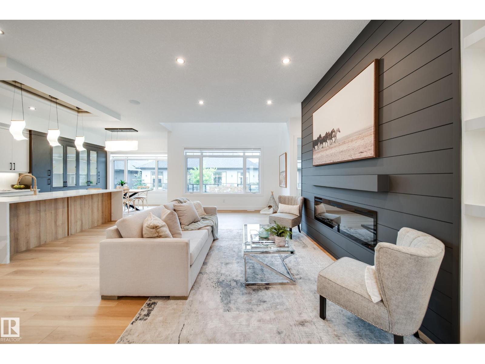 #42 20425 93 AV NW - 16