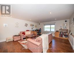 294 Lau-ren Road, Laurentian Hills, ON K0J1P0 Photo 16