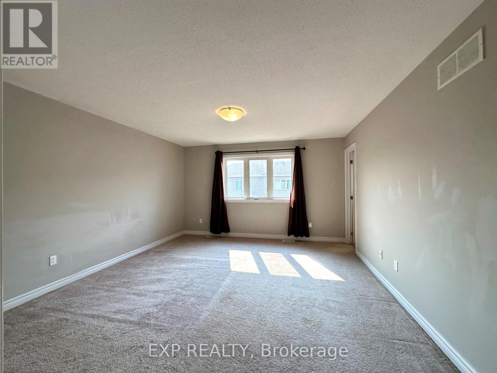 3 Bed, 3 Bath House for Rent in Ottawa – 2470 WATERLILLY WAY, Ottawa – MLS# X13548312 - Image 11