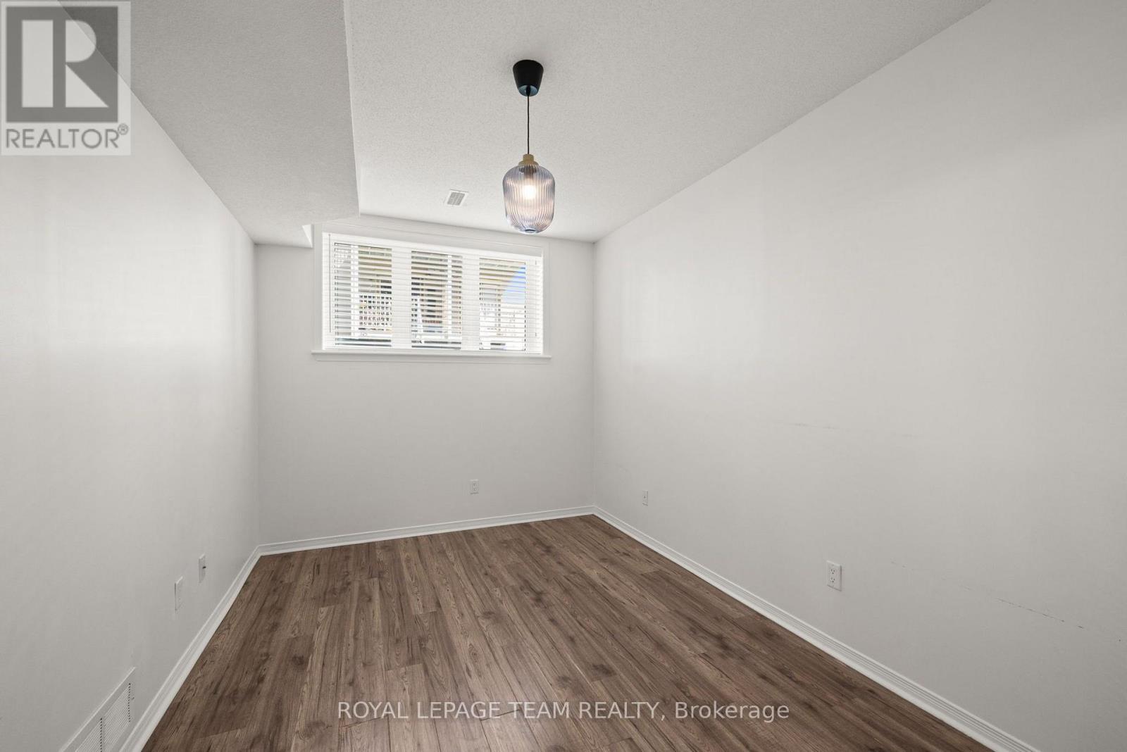 200 KELTIE PRIVATE, Ottawa. Luxury613. By Peter Sagos - Image 31