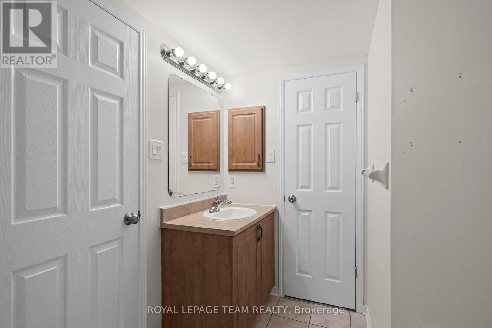 200 KELTIE PRIVATE, Ottawa. Luxury613. By Peter Sagos - Image 34