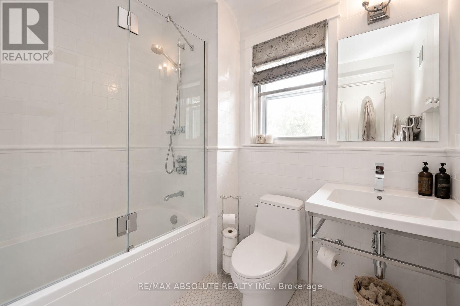 Condos for Rent in Ottawa – 1 ARUNDEL AVENUE, Ottawa – By Peter Sagos - Image 12