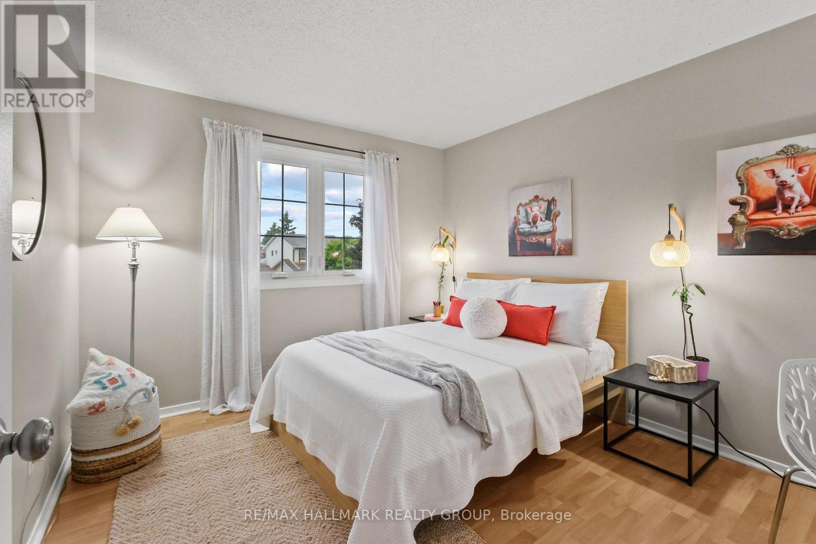 6398 GLEN KNOLLS DRIVE - 19