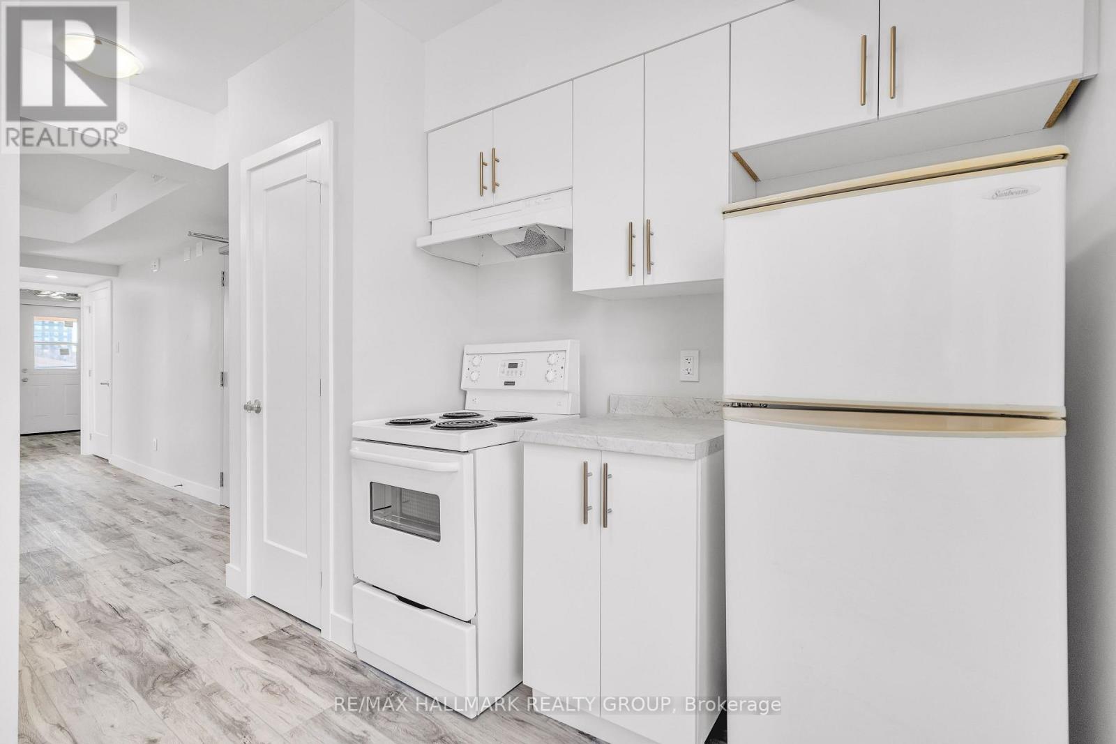 3 – 261 SOMERSET STREET E, Ottawa. Luxury613. By Peter Sagos - Image 12