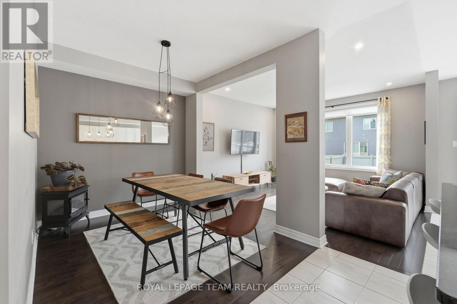 262 HEPATICA WAY, Ottawa. Luxury613. By Peter Sagos - Image 18