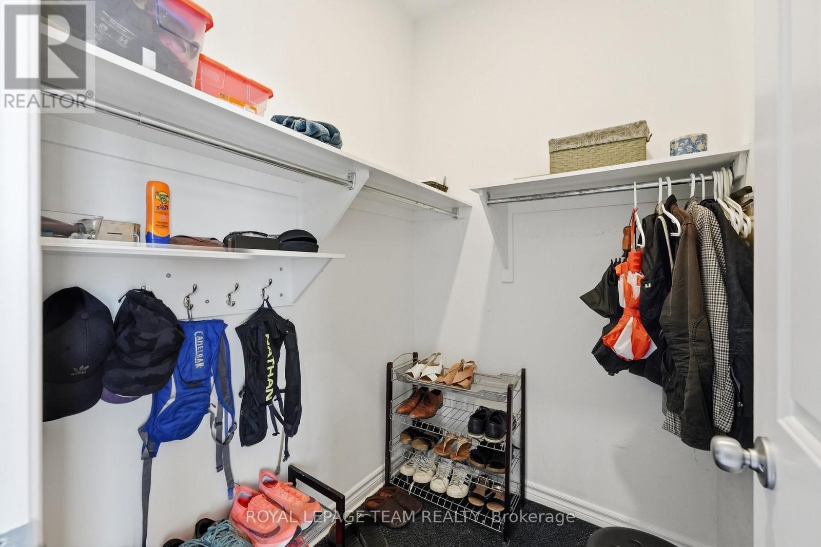 262 HEPATICA WAY, Ottawa. Luxury613. By Peter Sagos - Image 8