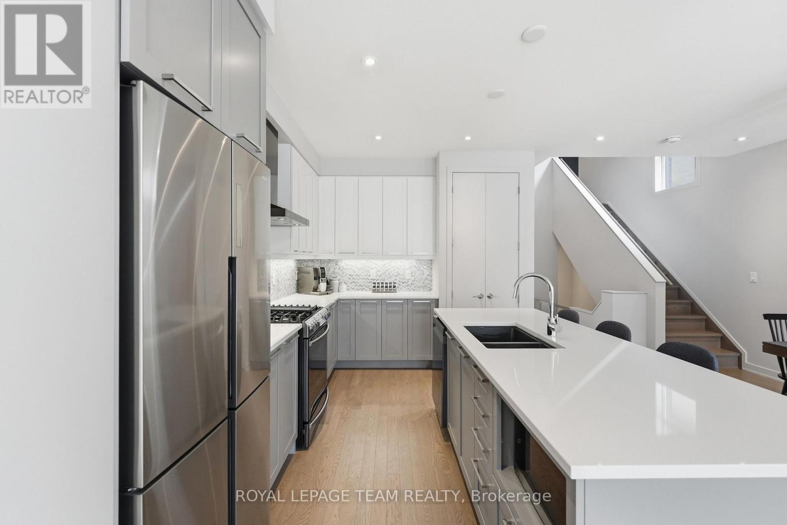 862 QUARTET AVENUE - 14