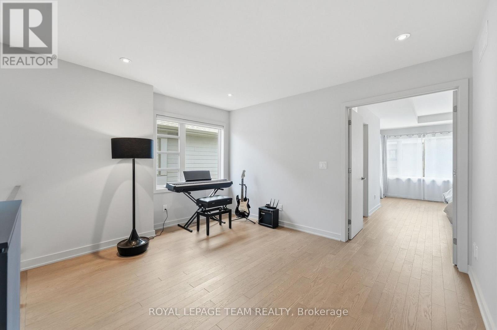 862 QUARTET AVENUE - 25